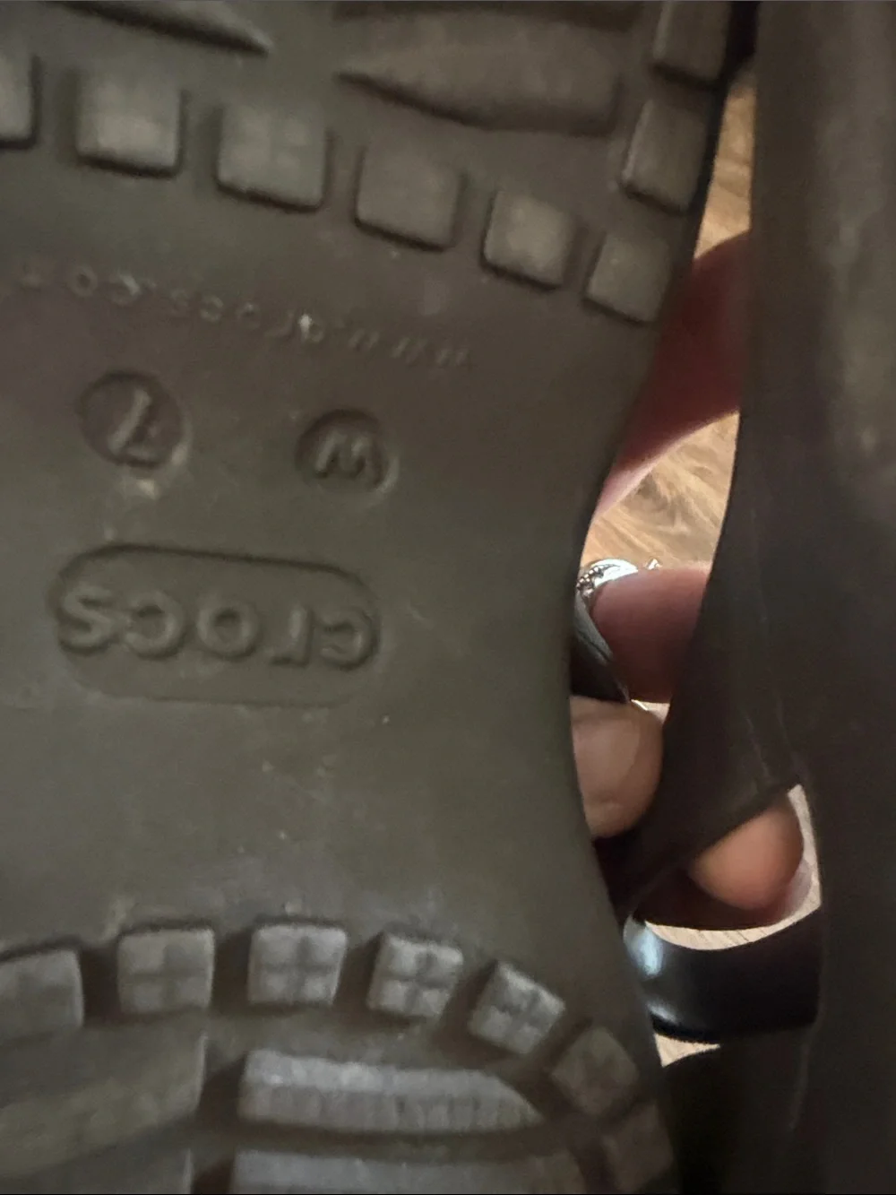 CROCS Women's Brown Strappy Slip-On Sandals - Picture 9 of 10
